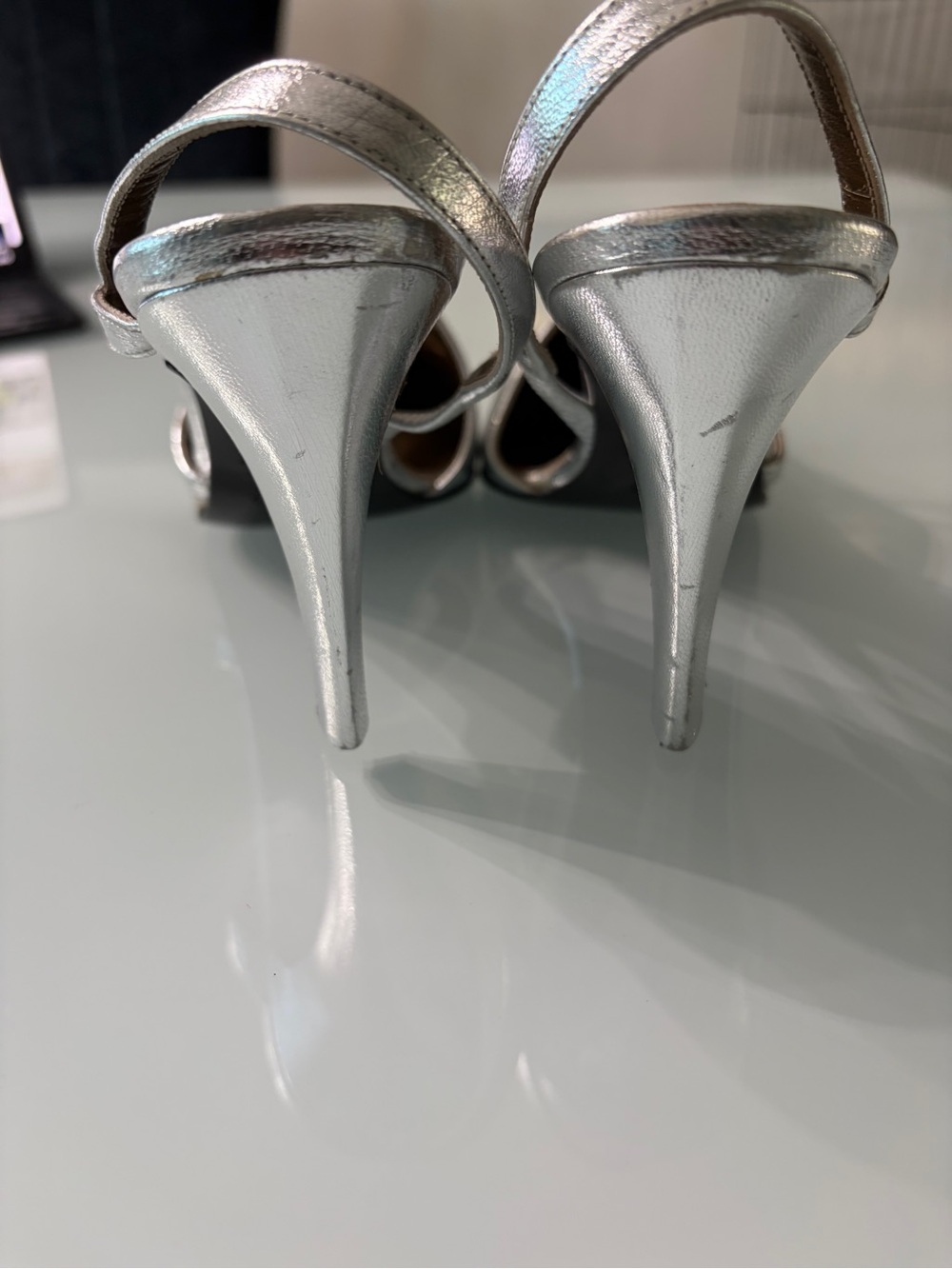 Yves Saint Laurent Iridescent Silver Pointed Slingback Pumps - Picture 6 of 8